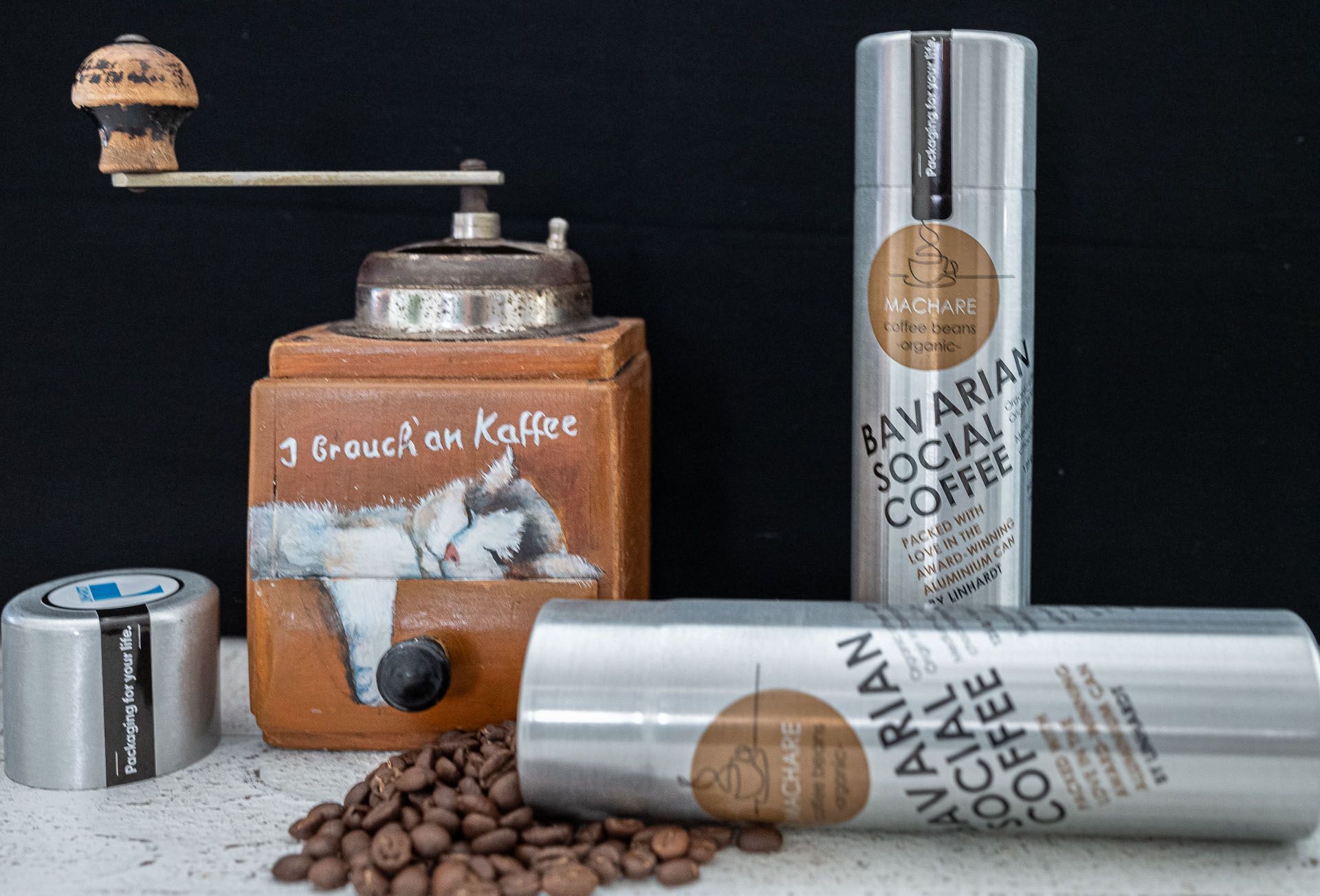 Kaffeedose LINHARDT mit bemalter Kaffeemühle Motiv schlafende Katze